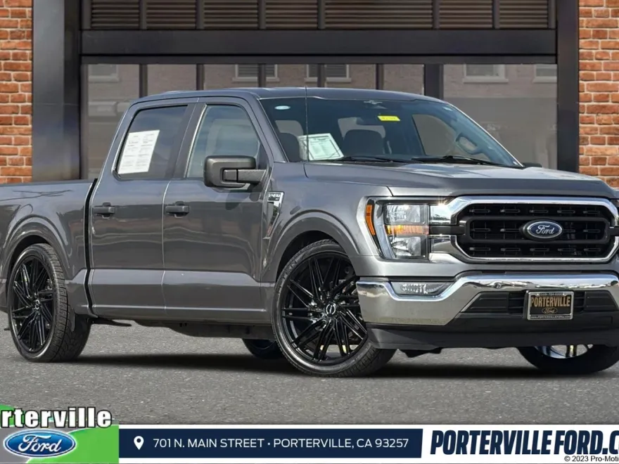 2023 Ford F-150 XLT photo 1