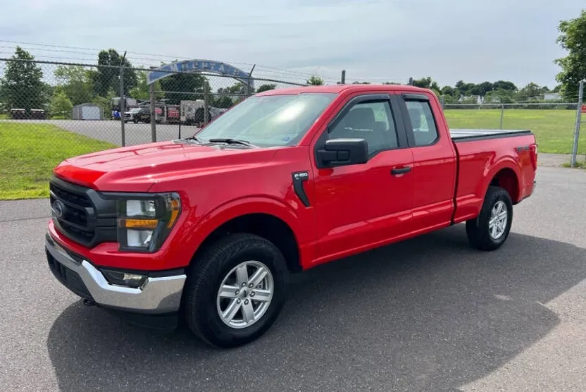 2023 Ford F-150 XL photo 1