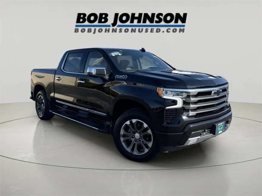 2023 Chevrolet Silverado 1500 High Country photo 1