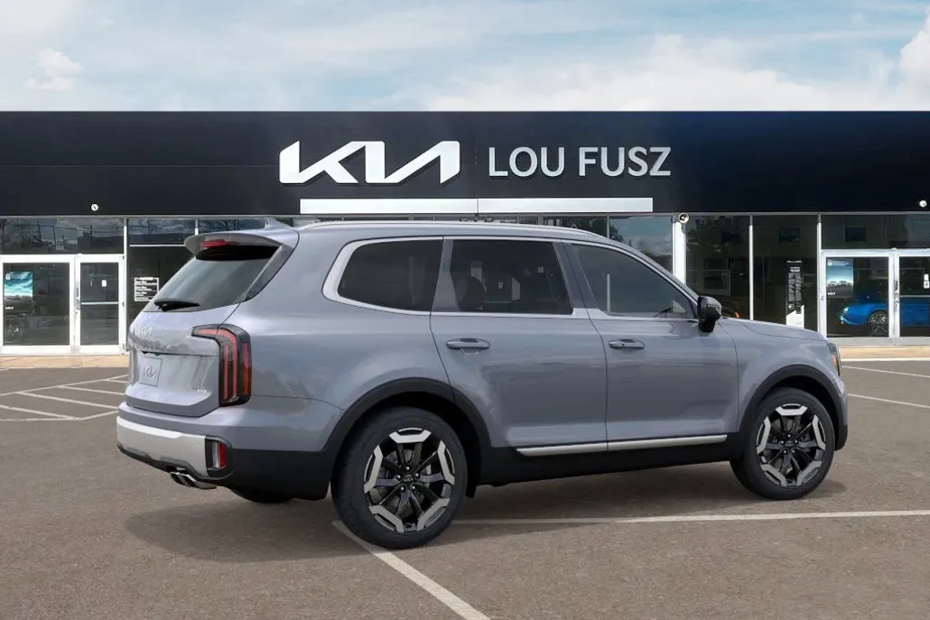 2025 Kia Telluride EX photo 1