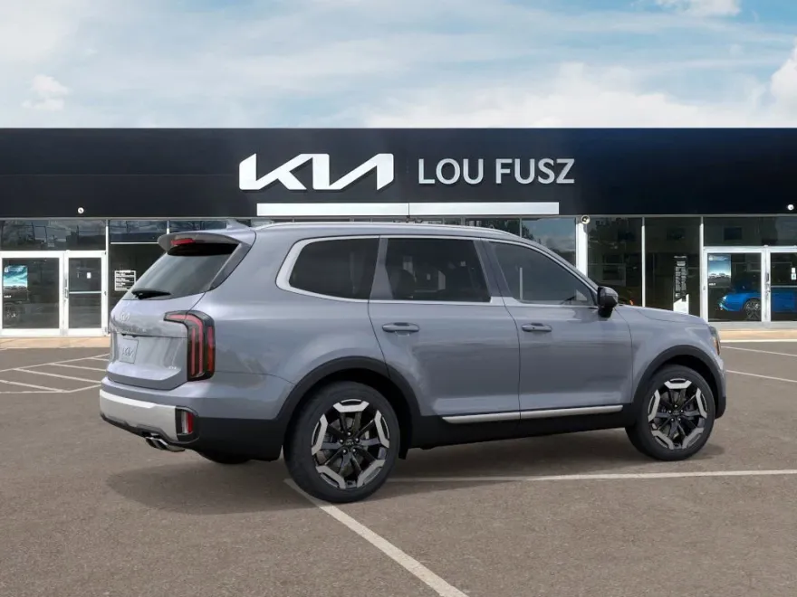 2025 Kia Telluride EX photo 1