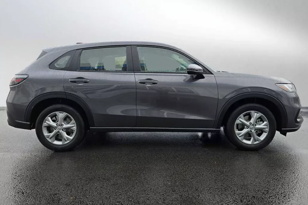 2025 Honda HR-V LX photo 1