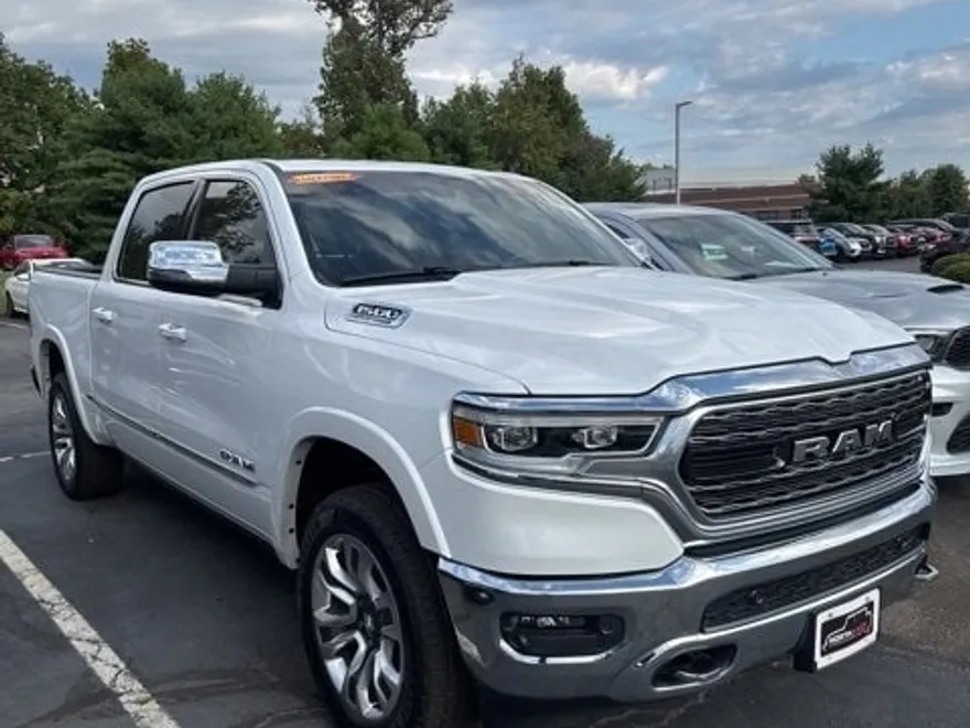2023 Ram 1500 Limited photo 1