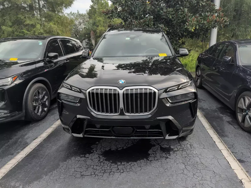 2023 Bmw X7 xDrive40i photo 1