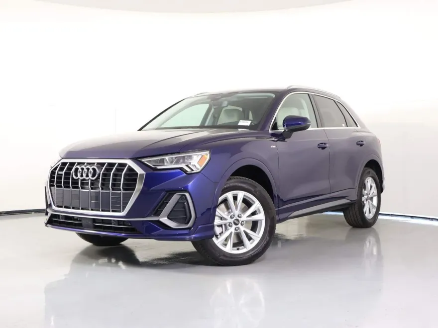 2025 Audi Q3 S line Premium 45 TFSI photo 1