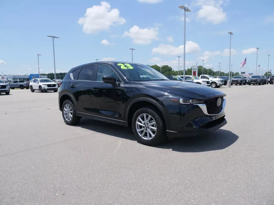 2023 Mazda CX-5 2.5 S Preferred photo 1