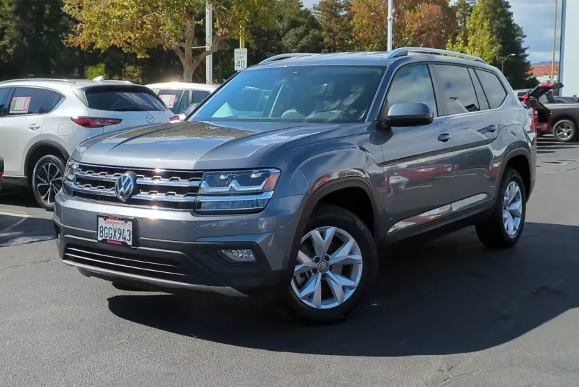 2018 Volkswagen Atlas V6 SE Technology photo 1