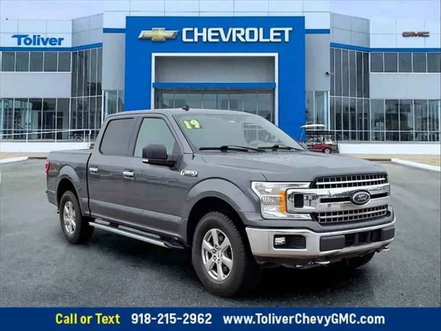 2019 Ford F-150 XLT photo 1