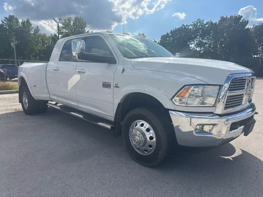 2012 Ram 3500 Laramie photo 1
