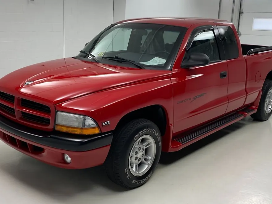 1997 Dodge Dakota Sport photo 1