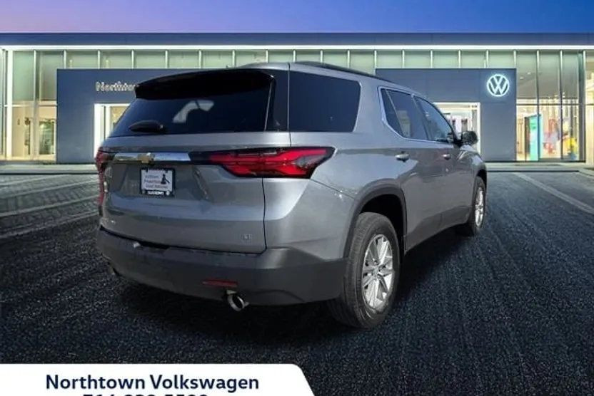 2023 Chevrolet Traverse photo 1