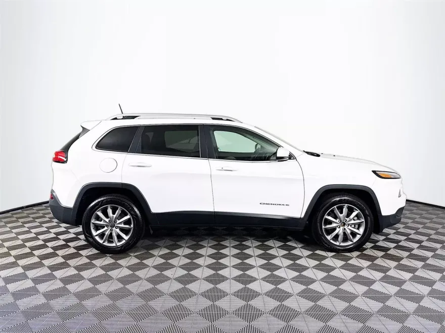 2018 Jeep Cherokee Limited photo 1