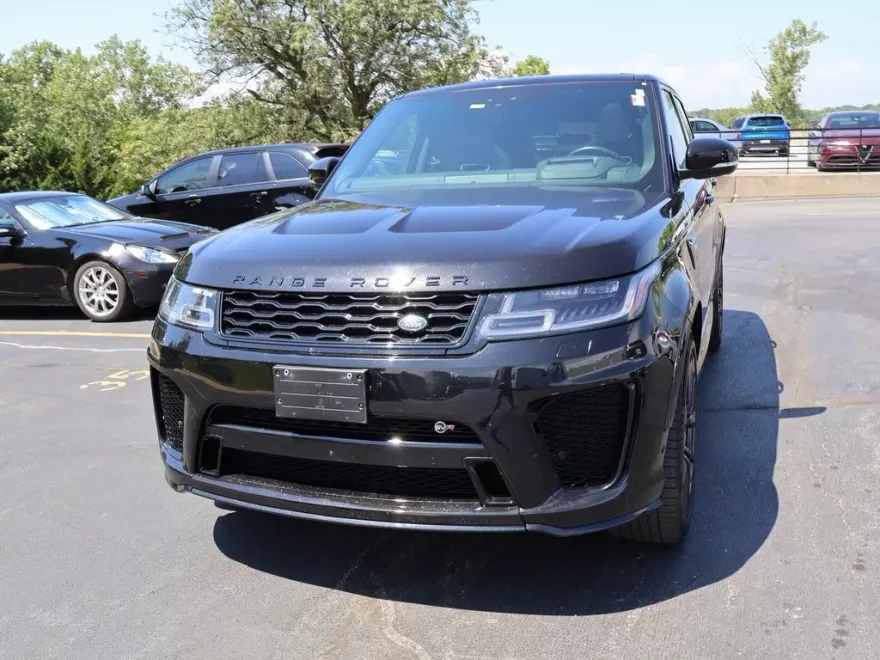 2019 Land Rover Range Rover Sport SVR photo 1
