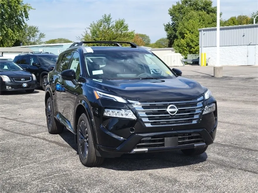 2026 Nissan Rogue Platinum photo 1