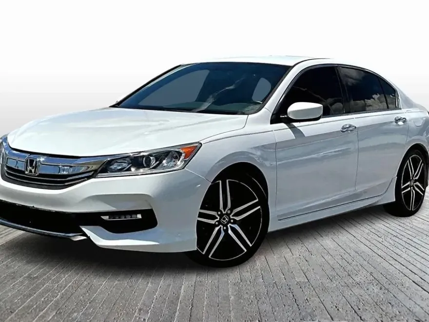 2017 Honda Accord Sport photo 1