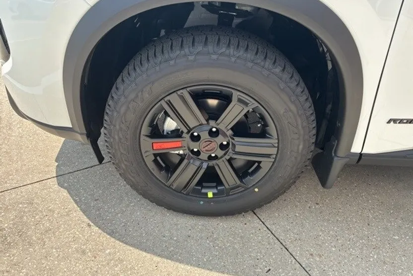 2026 Nissan Rogue SV photo 1