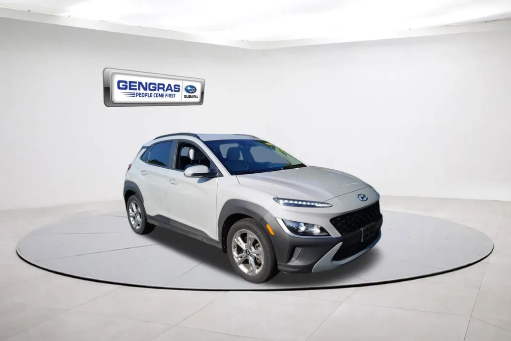 2023 Hyundai Kona SEL photo 1