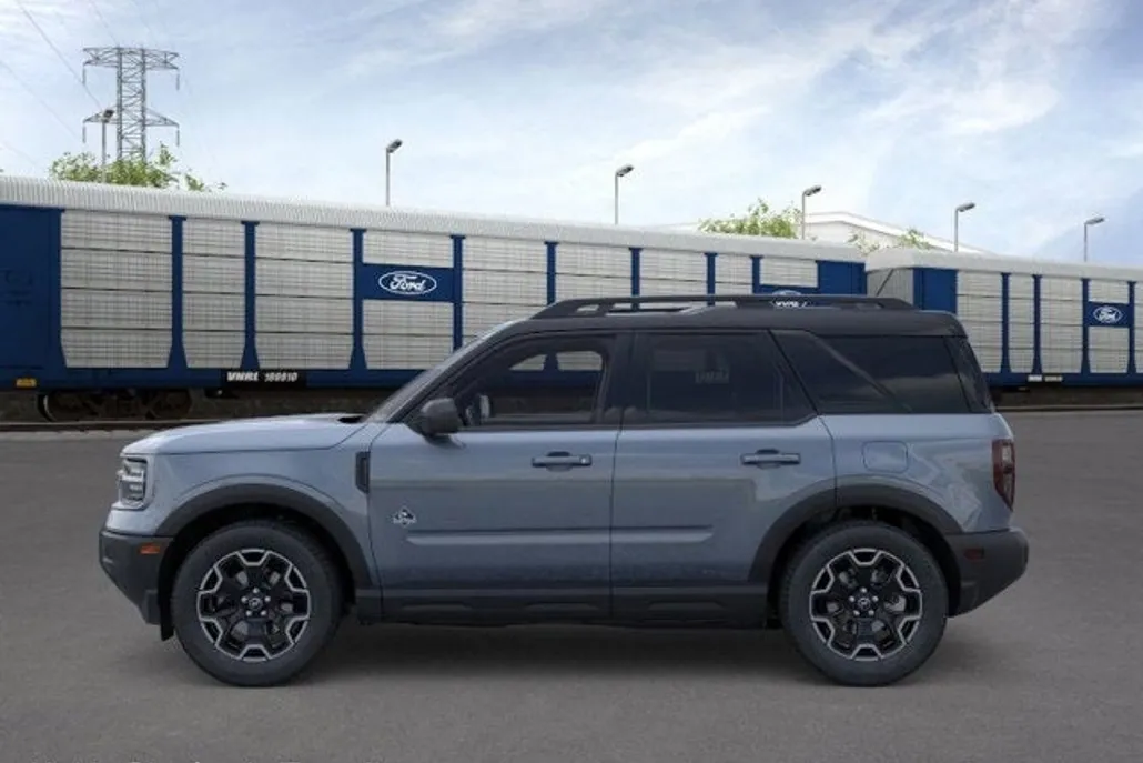 2025 Ford Bronco Sport Outer Banks photo 1