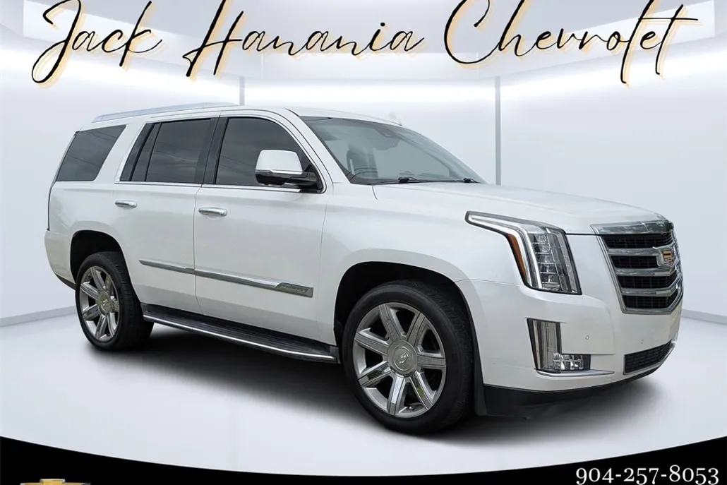 2016 Cadillac Escalade Luxury photo 1