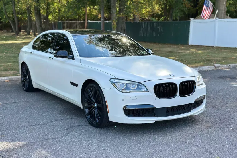 2015 Bmw 750Li photo 1