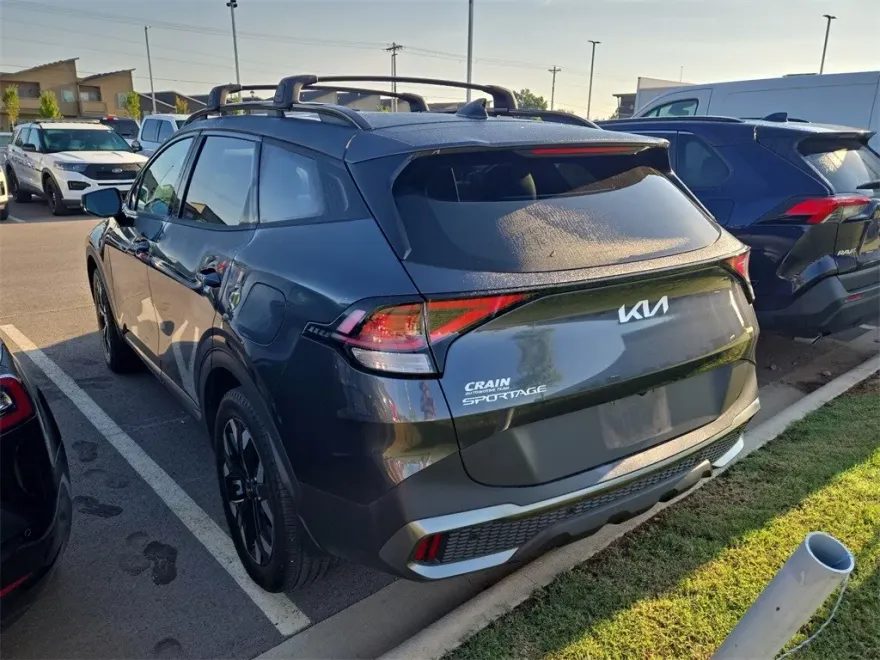2023 Kia Sportage X-Line photo 1