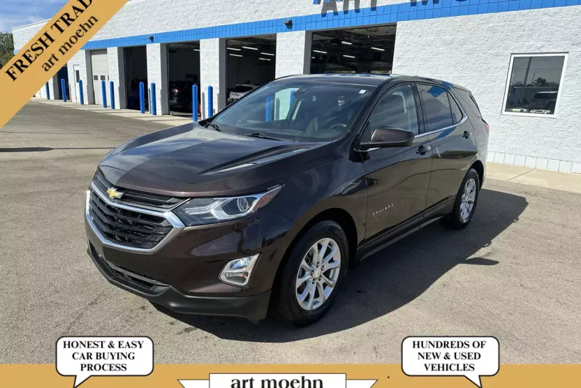 2020 Chevrolet Equinox LT photo 1