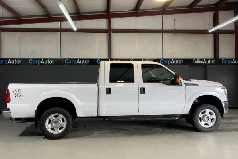 2016 Ford F-250 XLT photo 1