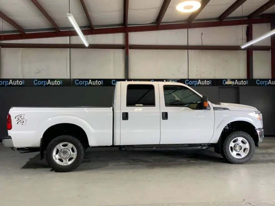 2016 Ford F-250 XLT photo 1