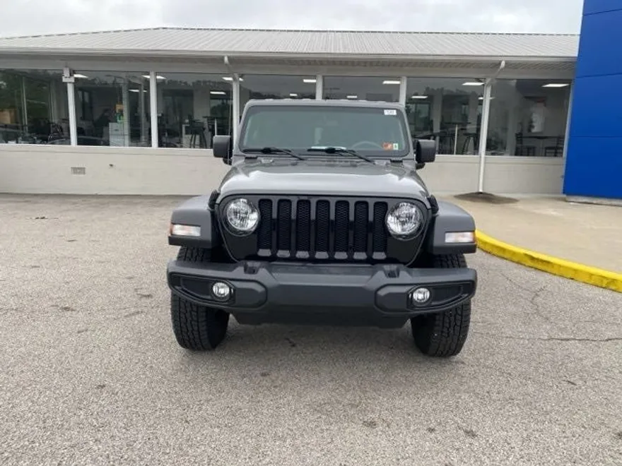 2021 Jeep Wrangler Unlimited Willys Sport photo 1