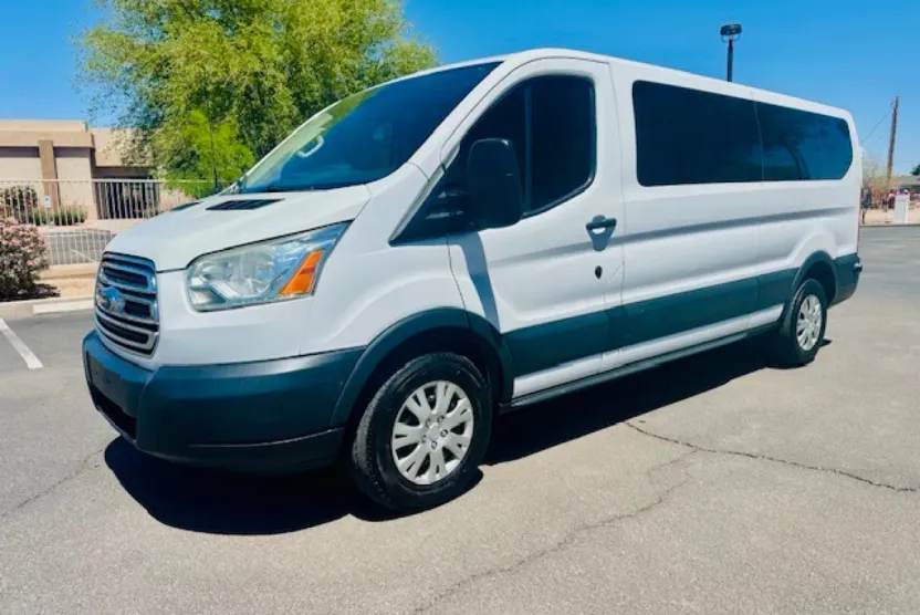 2017 Ford Transit photo 1
