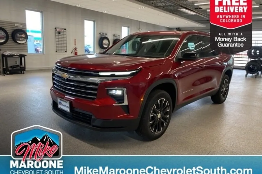 2026 Chevrolet Traverse 2LT photo 1