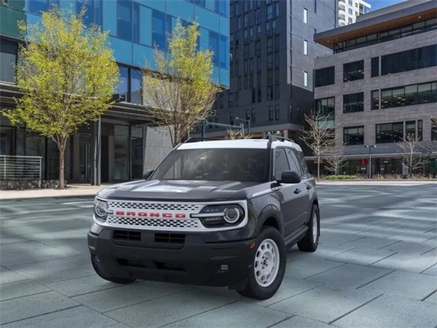 2025 Ford Bronco Sport Heritage photo 1