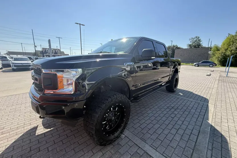 2019 Ford F-150 XL photo 1