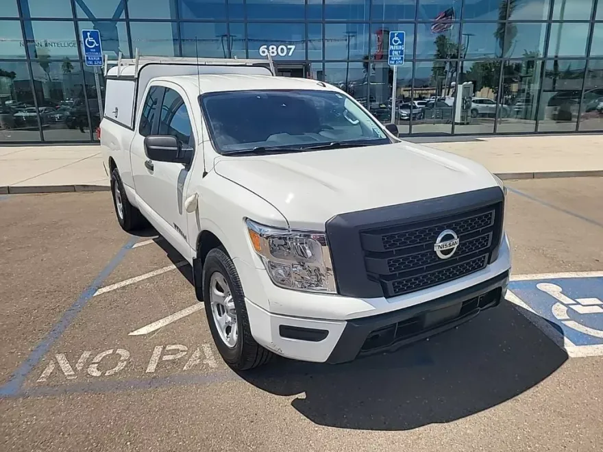 2021 Nissan Titan S photo 1