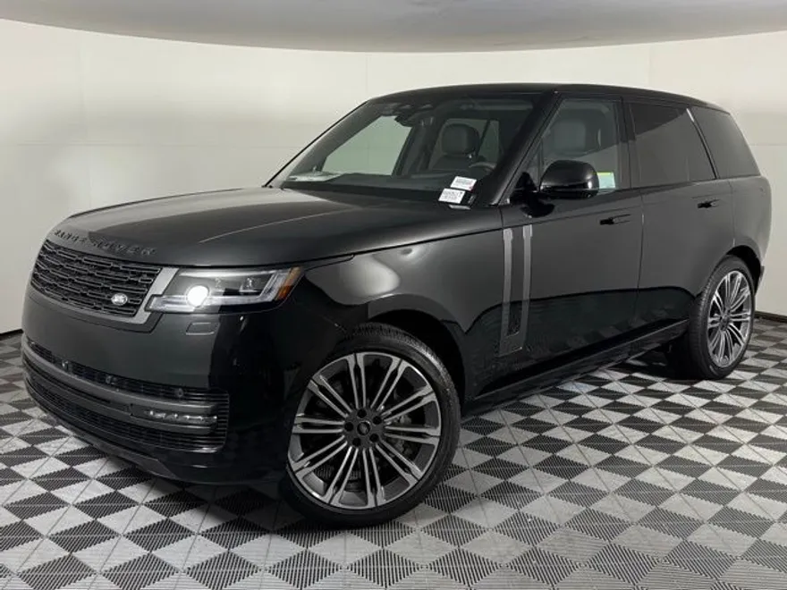 2025 Land Rover Range Rover SE photo 1