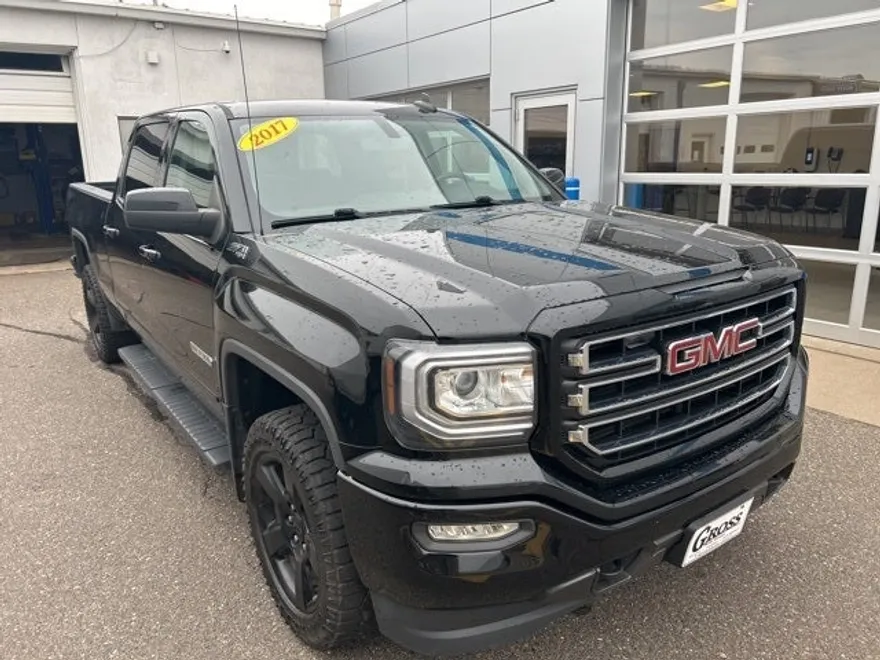 2017 Gmc Sierra 1500 SLE photo 1