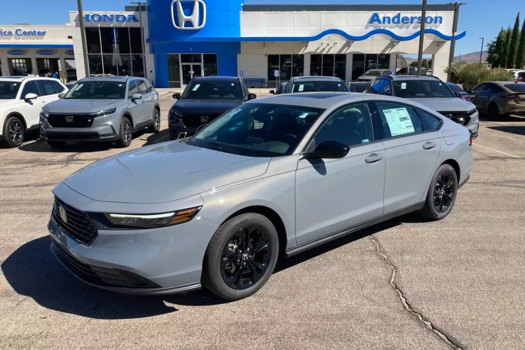 2025 Honda Accord SE photo 1