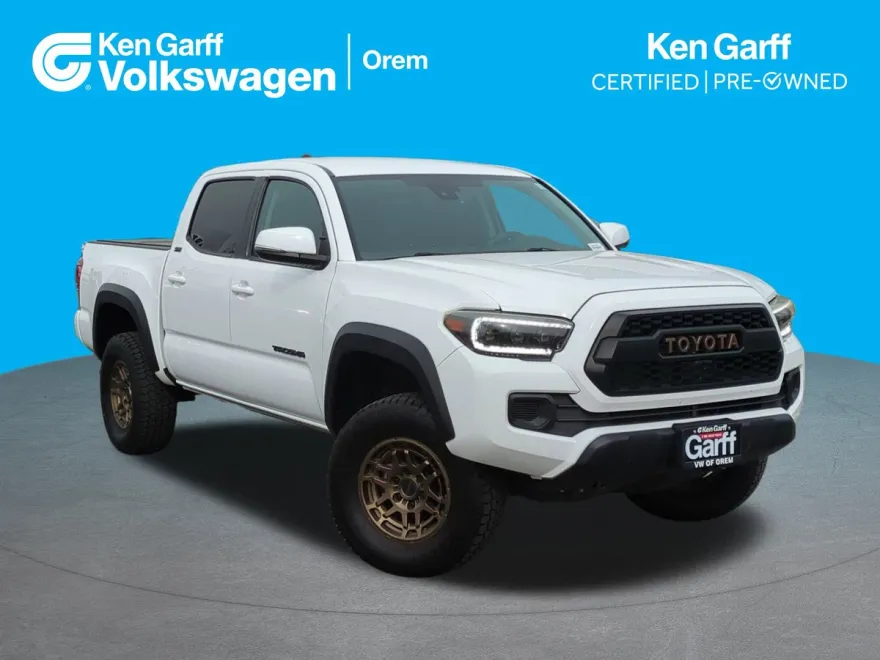 2023 Toyota Tacoma Trail Edition Double Cab V6 photo 1