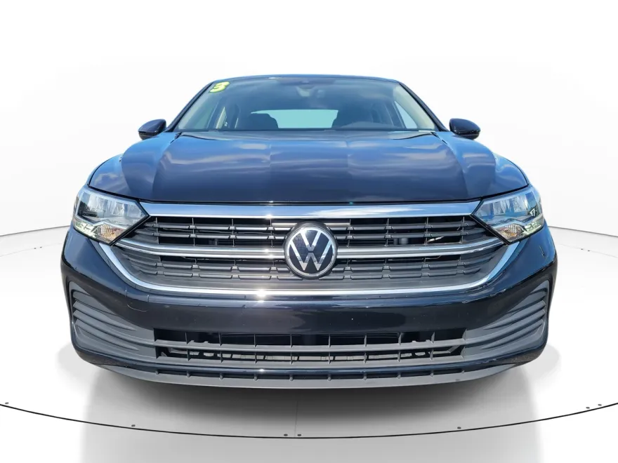 2023 Volkswagen Jetta 1.5T S photo 1