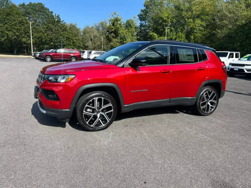 2025 Jeep Compass Limited photo 1