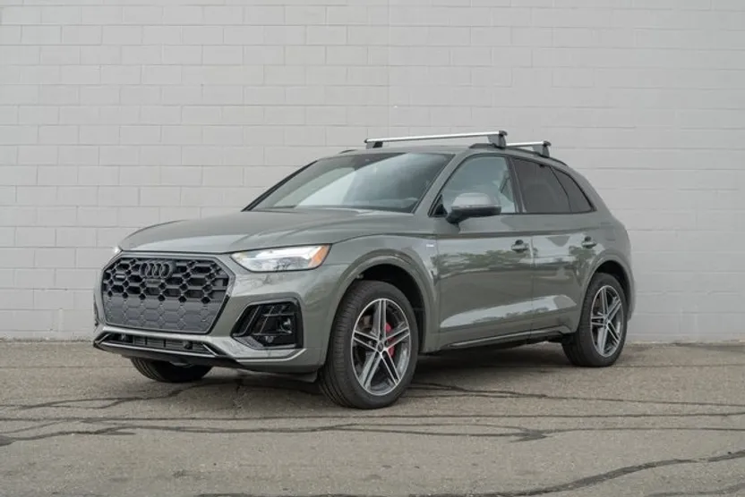 2024 Audi Q5 55 Premium Plus S line photo 1