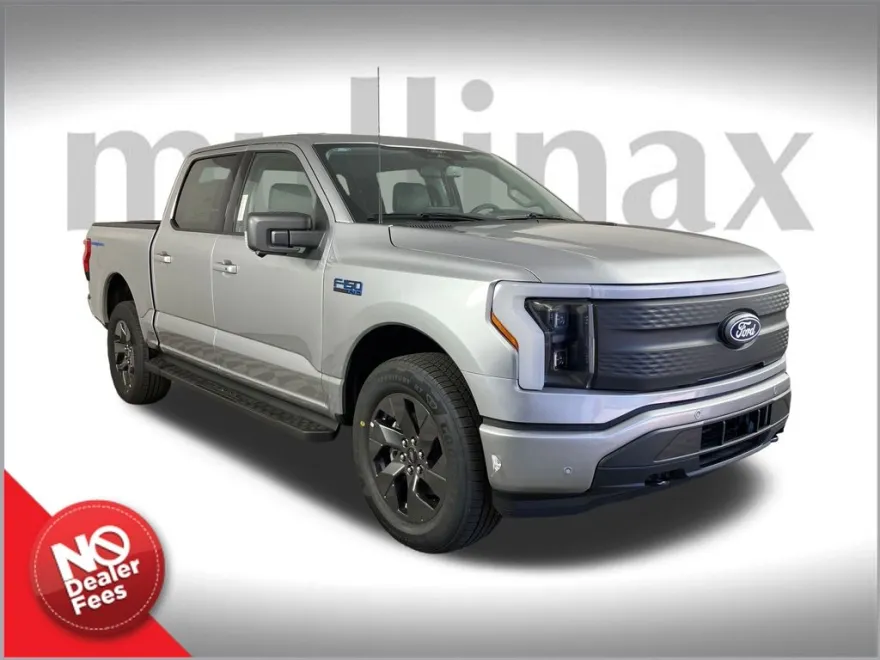 2025 Ford F-150 Lightning XLT photo 1