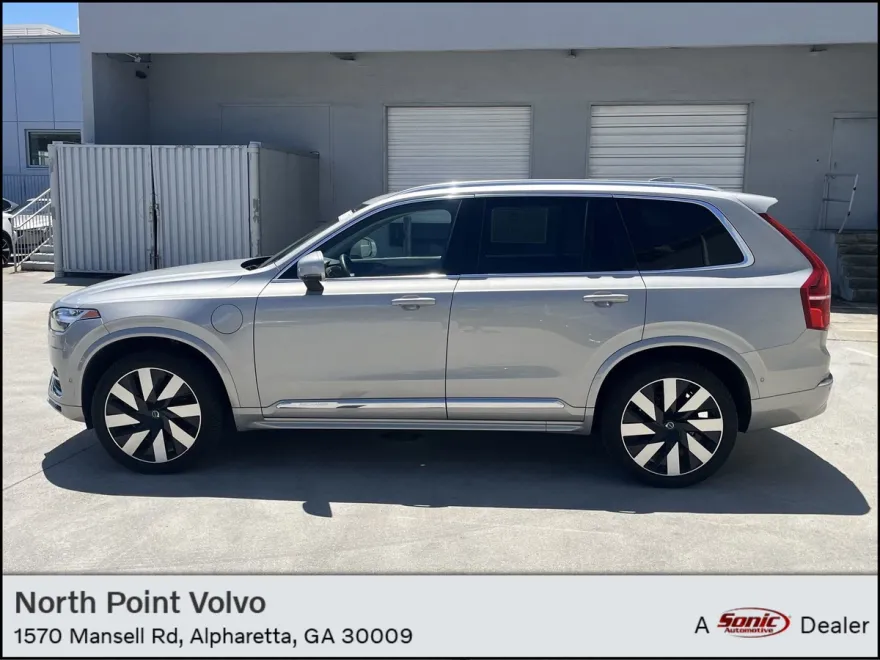2024 Volvo XC90 Recharge T8 Plus photo 1