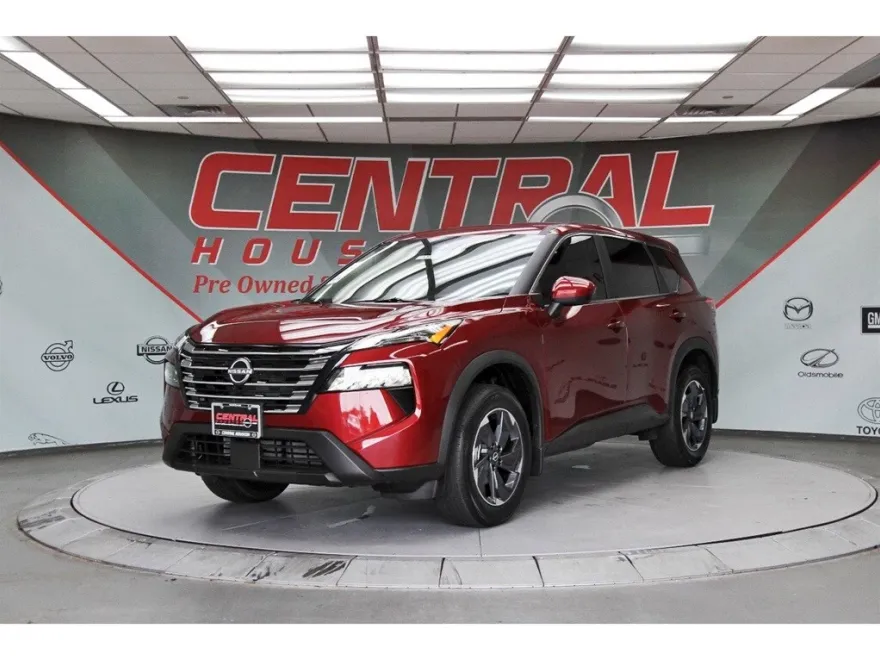 2026 Nissan Rogue SV photo 1