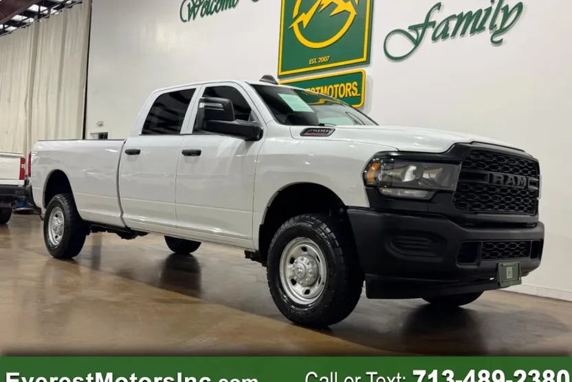 2023 Ram 2500 Tradesman photo 1