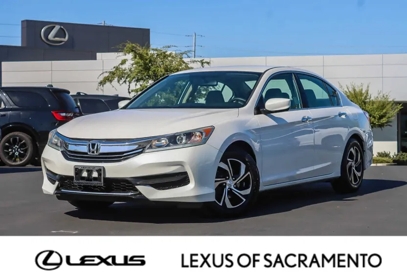 2017 Honda Accord LX photo 1