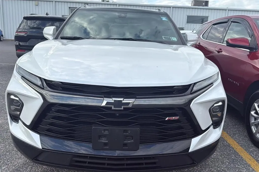 2024 Chevrolet Blazer RS photo 1