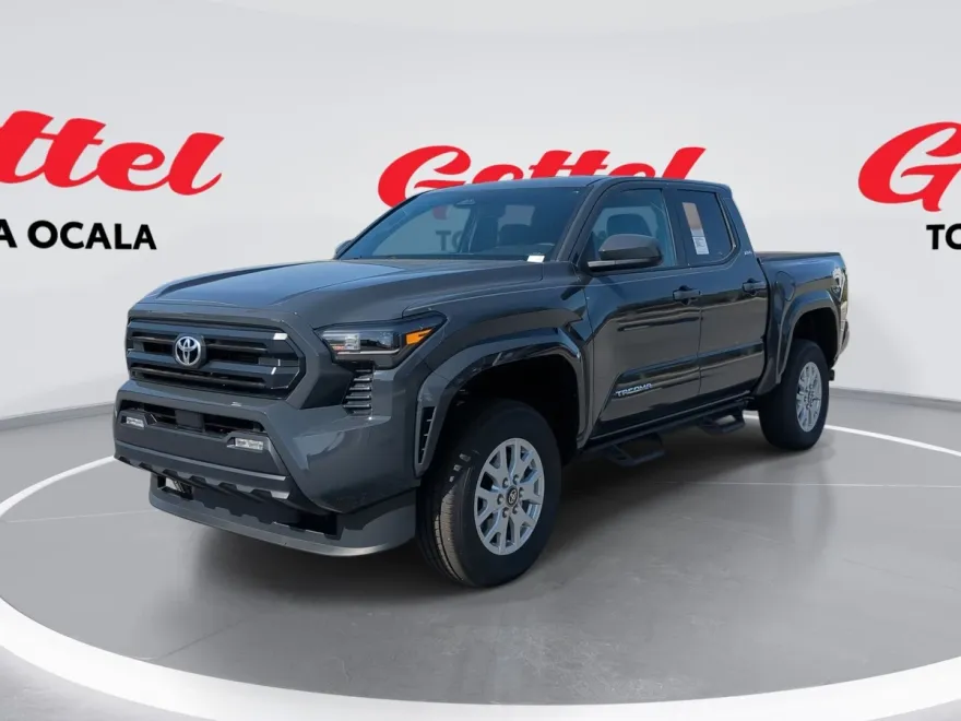 2025 Toyota Tacoma SR5 photo 1