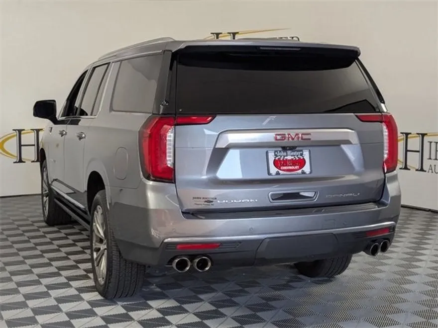 2022 Gmc Yukon XL Denali photo 1