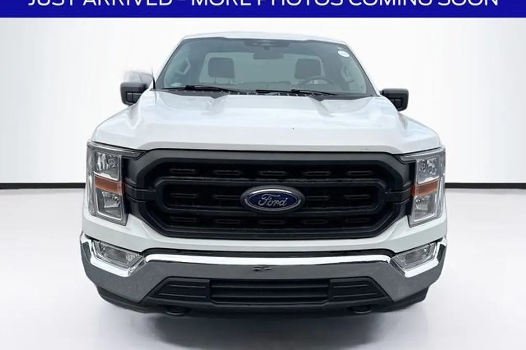 2022 Ford F-150 XL photo 1